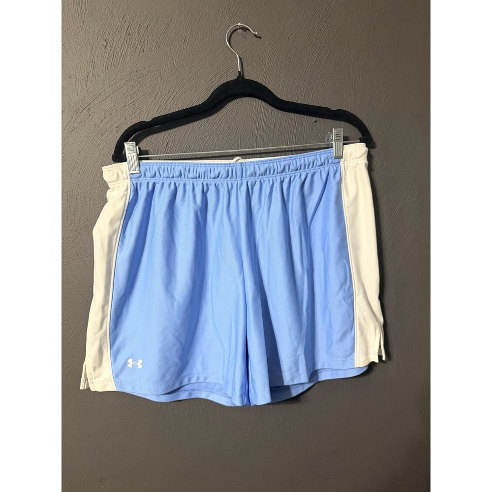 NWT Under Armour Women's Heatgear Woven 5" Shorts Training Large Blue